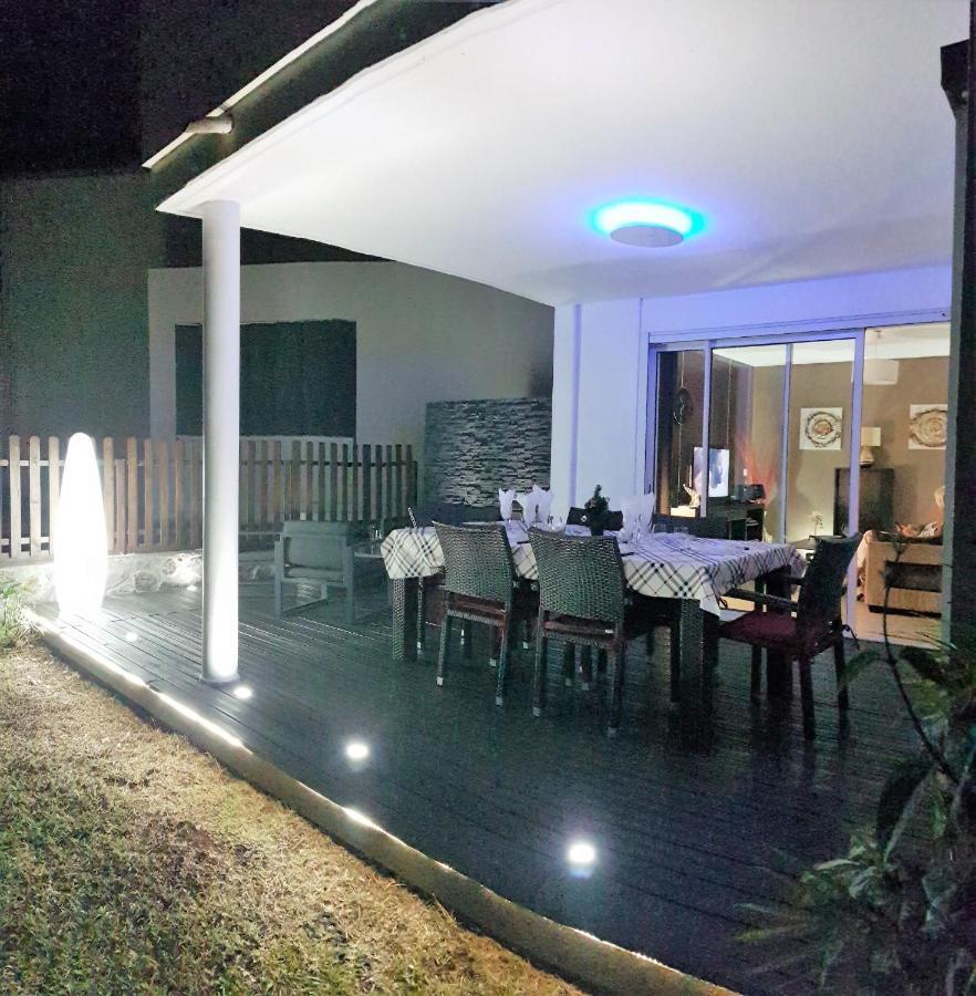T2 Classe 4 Etoiles Avec Jardin, Piscine, Vue Mer A Saint-Gilles-Les-Bains Luaran gambar