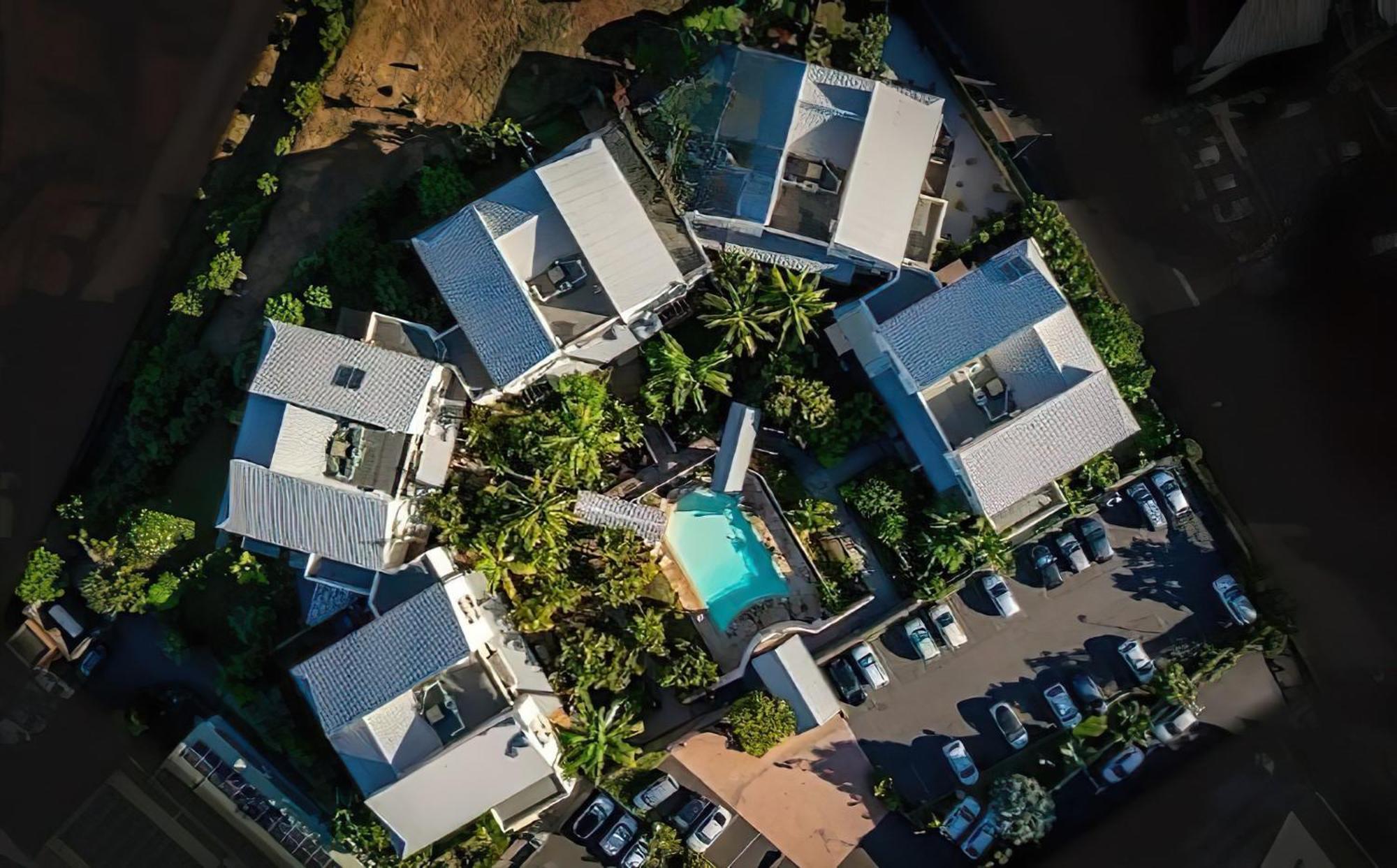 T2 Classe 4 Etoiles Avec Jardin, Piscine, Vue Mer A Saint-Gilles-Les-Bains Luaran gambar