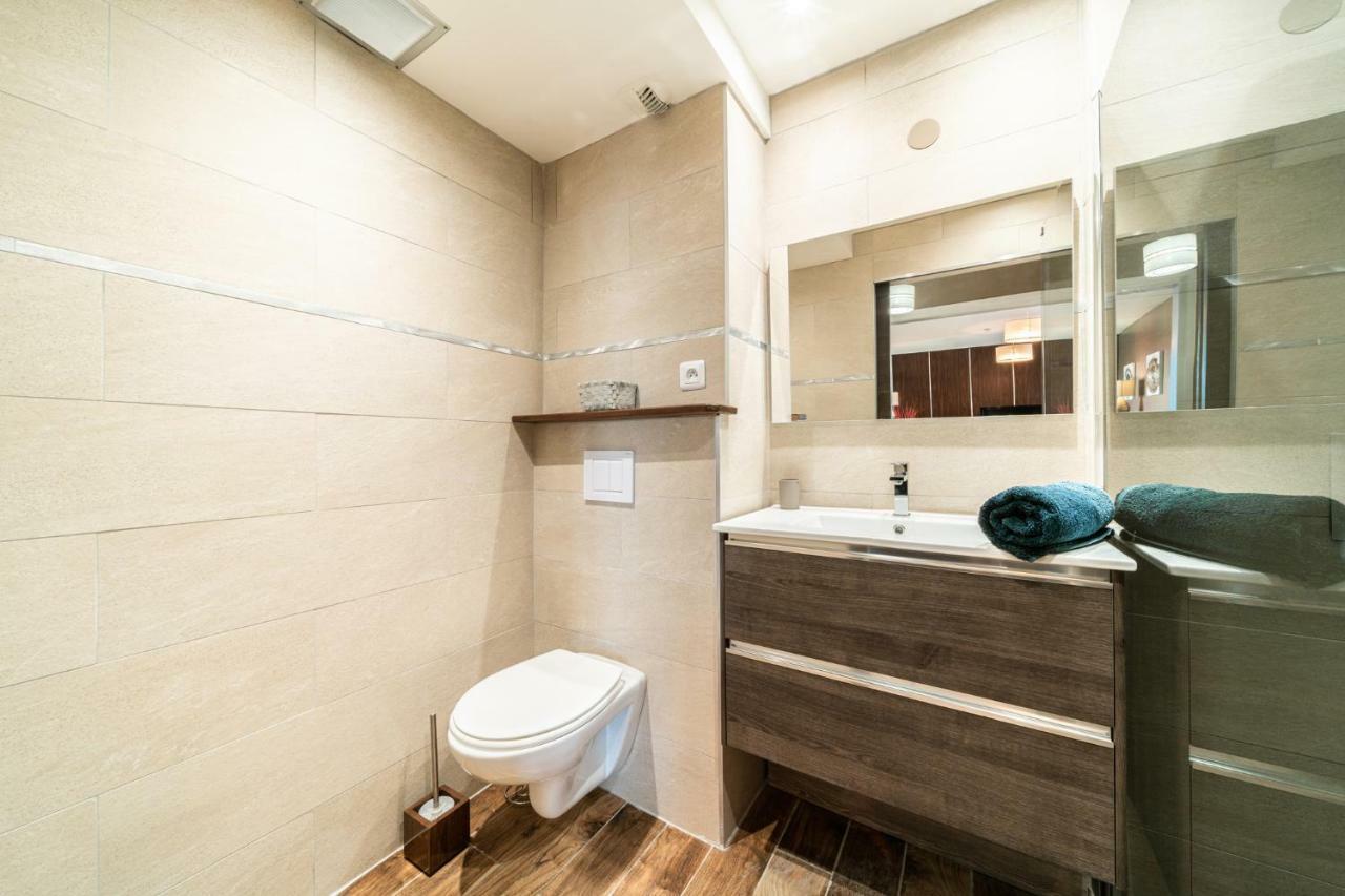 T2 Classe 4 Etoiles Avec Jardin, Piscine, Vue Mer A Saint-Gilles-Les-Bains Luaran gambar